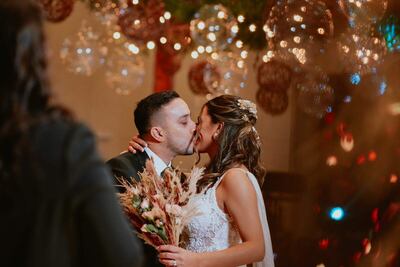 Martín Iván Augusto Orué Amarilla y Ruth Gabriela Cárdenas Boscarino se casaron.