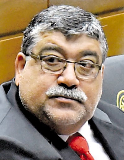 Carlos Palacios (ANR, Cartista). Cuestionado intendente de Limpio. Arrastra numerosas denuncias en la Junta.