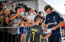 Andrea Pirlo, Juventus, Italia.