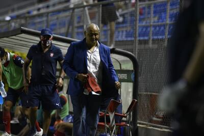 El enojo y las muecas de Francisco Arce después de la derrota de Cerro Porteño contra Nacional en el torneo Apertura 2021.