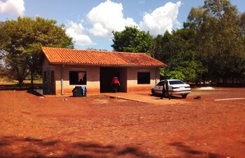 Los delincuentes volvieron a estacionar el auto de la víctima en el mismo lugar.