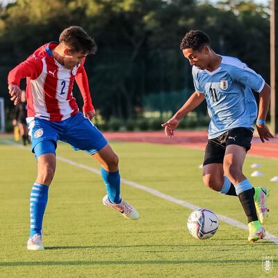 Victoria albirroja ante Uruguay.