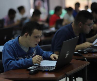 Los interesados pueden comunicarse a los números telefónicos (0981) 295-406 y al (0983) 102-550.