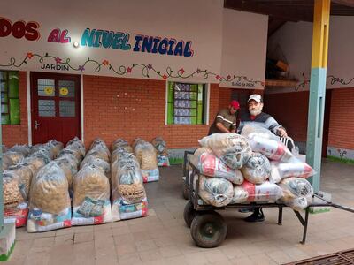 El objetivo es que los alumnos tengan asegurado el alimento.