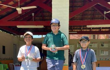 Premiación del AGC a los mejores en 10 a 11 años.