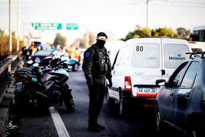 El Gobierno de Argentina ordenó endurecer la cuarentena en el área metropolitana de Buenos Aires y en el Chaco.