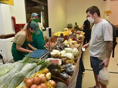 Los martes hay Agroshopping, en el Shopping Mariscal.