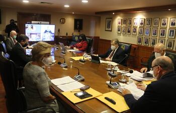 Sesión plenaria de la Corte Suprema en la que se rechazó una reconsideración de una abogada dirigida contra la designación irregular de una jueza de Concepción.