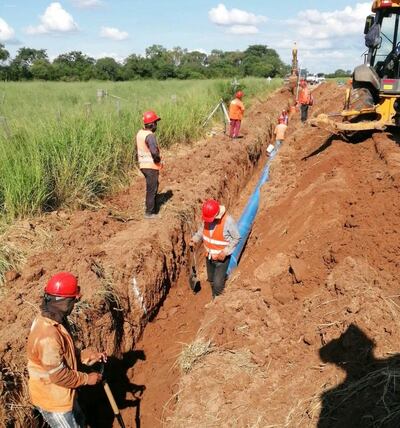 El acueducto llegó con sus primeros bombeos hasta la ciudad de Mariscal Estigarribia.