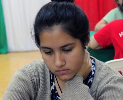 Paula Oviedo, la sub 20 femenina en el arranque contra Brasil.