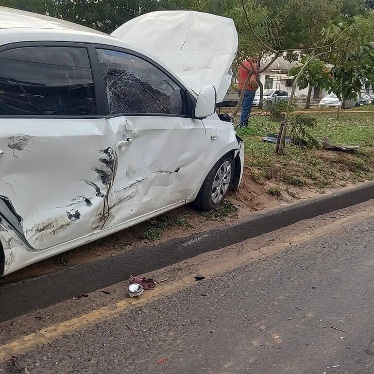 Vehículos afectados en el accidente múltiple en la avenida Madame Lynch.