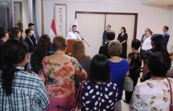 Presentación de nuevos becarios de la Embajada de Japón.