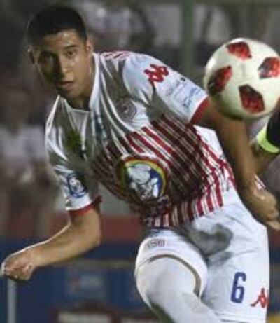 Jordan Santacruz jugaría en Olimpia