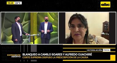 La fiscala Victoria Acuña en comunicación telemática con los conductores de "Expediente Abierto"