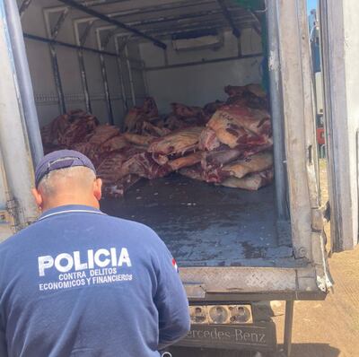 Incautan 5 mil kilos de carne presumiblemente de contrabando, en Mariano Roque Alonso.