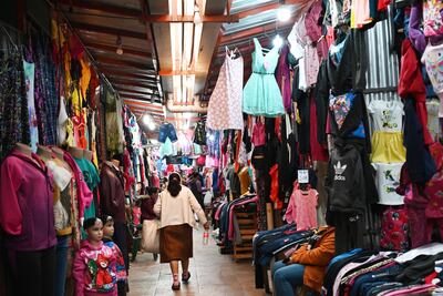 El mercado municipal funciona desde hace 109 años en el centro urbano. Alrededor de 3.000 comercios están apostados en su zona de influencia, según los registros municipales.