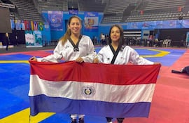 Alicia Valdez (26 años) y Mayra Cáceres (22), ambas con medalla de plata en sus respectivas modalidades en Mar del Plata.