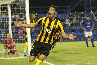 Marcos Cáceres, con problema lumbar, esperarán su recuperación hasta último momento.