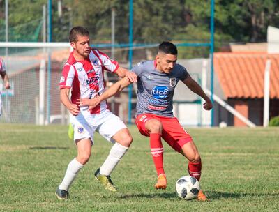 Imagen del partido entre Humaitá y General Caballero ZC, en Roque Alonso. El equipo “matarife” es puntero  provisorio de la “C”. APF