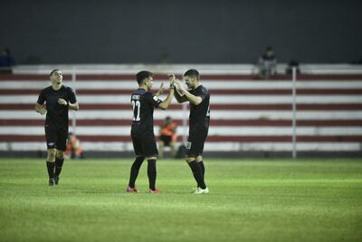 Festejo del gol que le significó el triunfo a Libertad