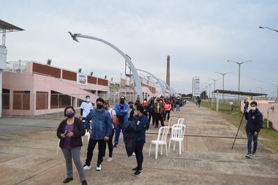 :  A primeras horas de la mañana hubo mucha gente, pero la frecuencia fue disminuyendo cerca del mediodía.