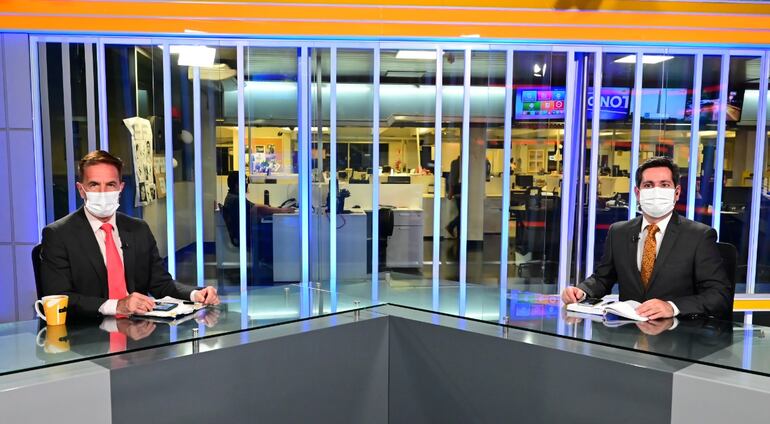 El Noticiero Central de ABC TV, que se emite de lunes a viernes de 19:00 a 21:00.