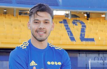 Óscar Romero, en La Bombonera con la casaca 11 de Boca.