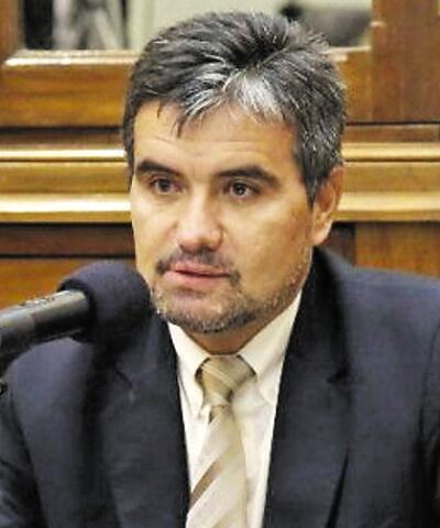 El diputado Édgar Acosta (PLRA) presentará esta semana el pedido para que la fiscala general del Estado sea enjuiciada.