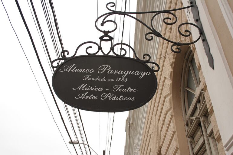 Curso de flauta en el Ateneo.