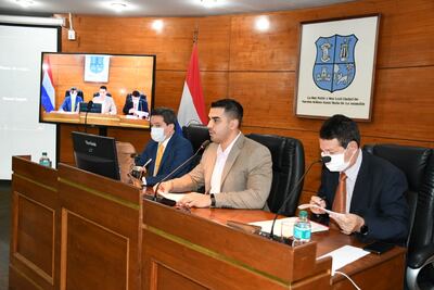 La Junta Municipal de Asunción, en sesión ordinaria, aprobó 34 dictámenes, uno de los cuales volvió a la Comisión de Hacienda.