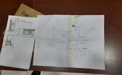 En el interior del sobre fueron halladas hojas con la ubicación de la sucursal y otras indicaciones.