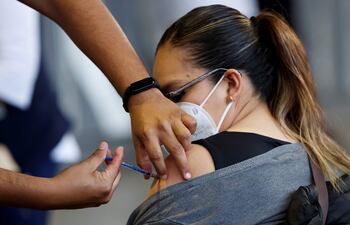 Desde el Ministerio de Salud recordaron que los vacunatorios permanecerán abiertos hasta el día miércoles.