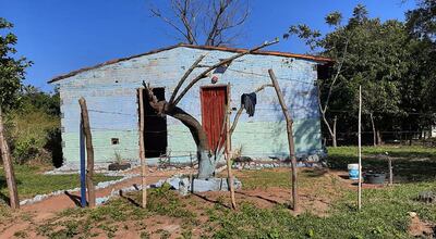 La  casita donde se desató la trágica pelea está ubicada en el barrio San Nicolás de Ypané.