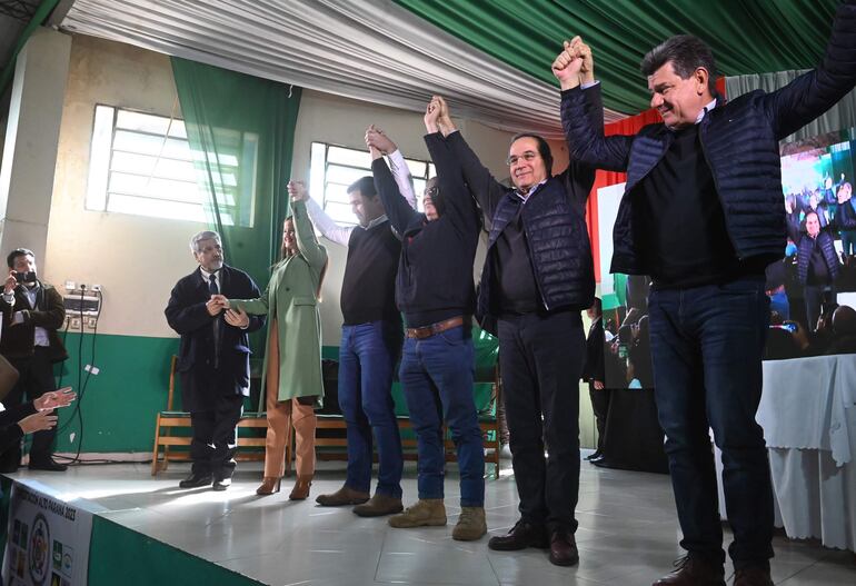 Candidatos de la Concertación que fueron a la firma del acuerdo.