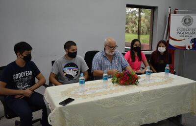 Conferencia de prensa en la filial de FIUNA-Ayolas sobre el eclipse de sol que tendrá lugar hoy.