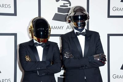 (FILES) Recording artists Guy-Manuel de Homem-Christo (L) and Thomas Bangalter of Daft Punk attend the 56th GRAMMY Awards at Staples Center in Los Angeles, California, on January 26, 2014. For the 10th anniversary of "Random Access Memories", the album of the megatube "Get Lucky", Daft Punk are celebrating with an unreleased track from 2013 unveiled on May 11, 2023, at the Parisian Centre Pompidou museum, where electro changed their lives in 1992.
This cultural site dedicated to modern and contemporary art is a milestone in the history of the helmeted duo, who have been separated since 2021. It was at Beaubourg, the other name of the place, that electro caught them on 10 November 1992. (Photo by Jason Merritt / GETTY IMAGES NORTH AMERICA / AFP)