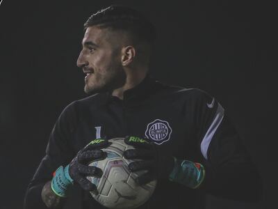 Gastón Olveira, golero de Olimpia.