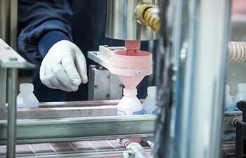 Empresarios dicen que de aumentar el margen de preferencia local, solo la industria farmacéutica será beneficiada.