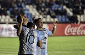 Guaireña sin complicaciones avanza a cuartos de final de la Copa Paraguay.