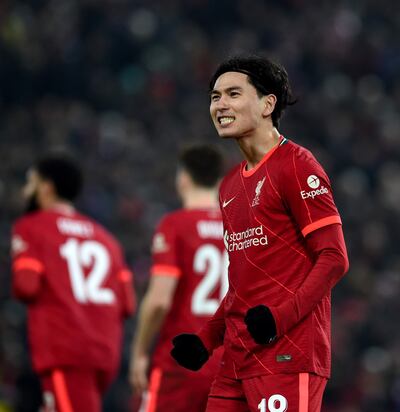 Takumi Minamino hizo doblete ayer para Liverpool.