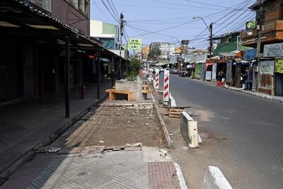 La Municipalidad de Asunción anunció que ya sacó todos los contenedores que ocupaban parte de la avenida Petirossi en el Mercado 4.