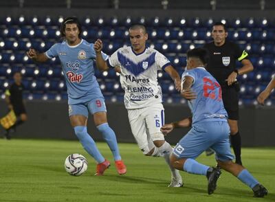 Resistencia y Sportivo Ameliano abrirán el viernes 29 de abril la disputa de la decimotercera fecha.