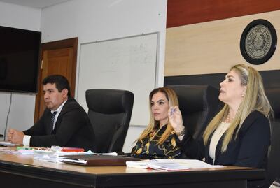 De izq. a der., Hugo Segovia, Letizia de Gásperi y Dina Marchuk.