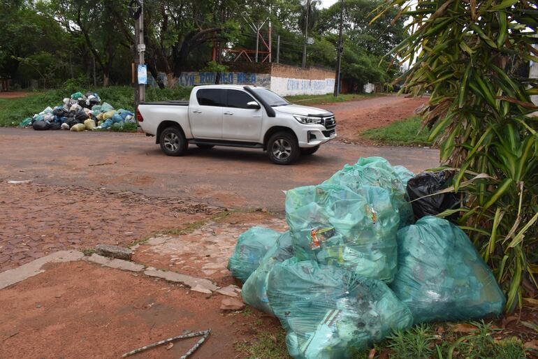 Vecinos de San Antonio reclaman recolección de la basura en la zona