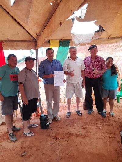 Pobladores del barrio San Isidro.