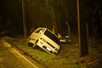 El rodado cayó a un costado de la ruta que une Mariano Roque Alonso con Luque.