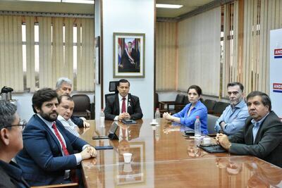 Representantes de la Cámara de Fintech se reunieron ayer con autoridades de la ANDE para hablar sobre el nuevo tarifario.