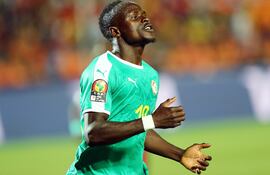 Sadio Mané celebra su gol para la clasificación de Senegal.