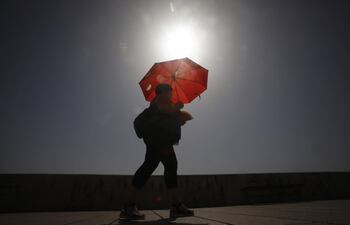 El nombre "Vigil" se relacionaba con el papel de la misión: el de “un leal centinela que vigila constantemente el Sol, para defender la Tierra”.