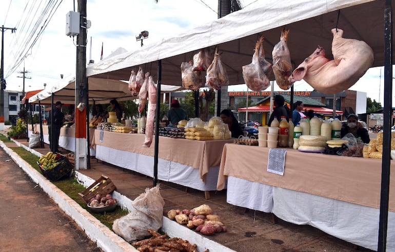 Los productores de la zona realizan ferias en forma frecuente.